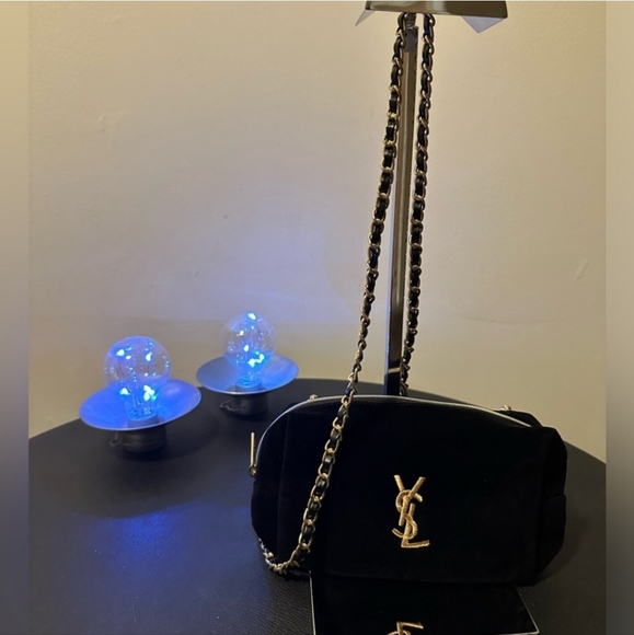 Yves Saint Laurent (YSL) crossbody or shoulder bag - Picture 2 of 9